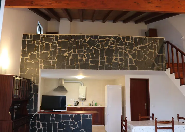 Montes Da Barca Vakantiehuis Aldeia Nova do Concelho