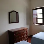 Montes Da Barca Tatil Evi *